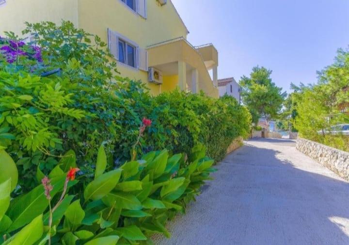 Apartments Petrovic Rogoznica  Εξωτερικό φωτογραφία