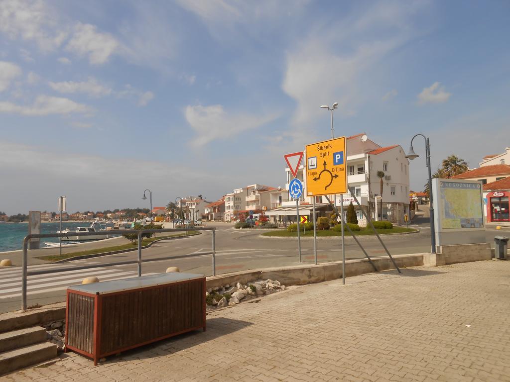 Apartments Petrovic Rogoznica  Εξωτερικό φωτογραφία